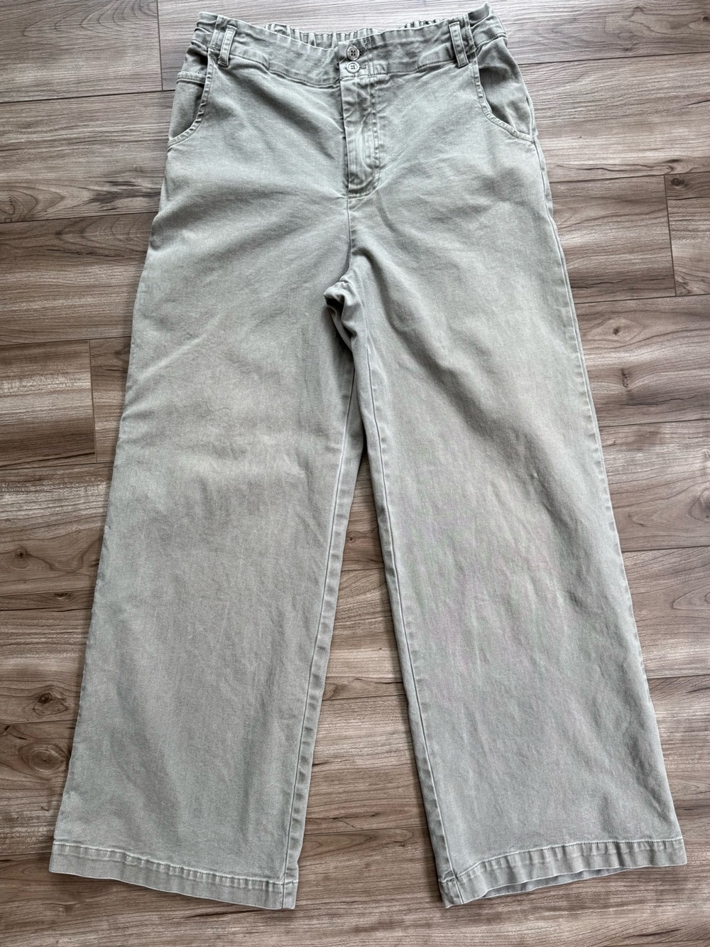 YFB Young Fabulous & Broke Green
Wide Leg Denim Trouser Pants
Womens Size L